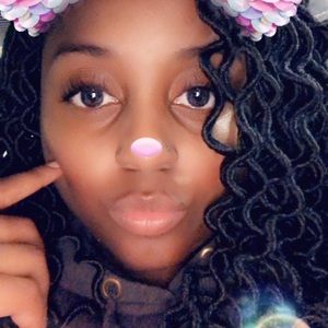 Meet your Posher, Tyrunza